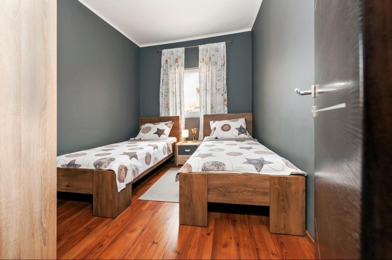 Apartment Cave Ровинь Экстерьер фото